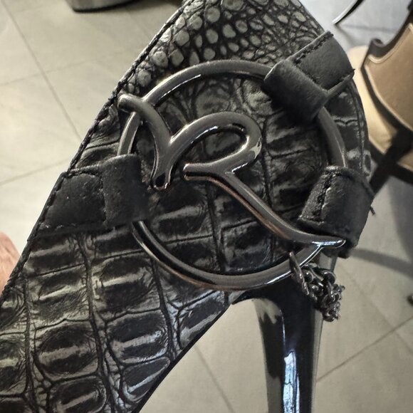 Chic ROCAWEAR Gray Croc-Embossed Heels – Women’s Size 8 – New w/ Partial Tags - Picture 11 of 11